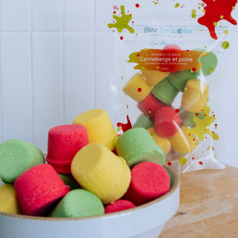 Mini bombes de bain naturelles parfum Poire Canneberge – Savonnerie Bleu Turquoise