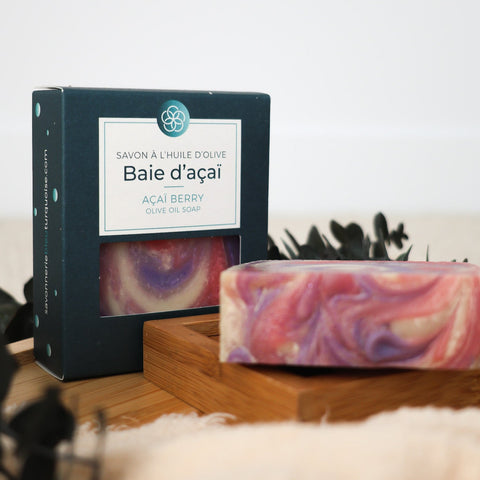 Savon naturel fruitĂ© Baie dâaçai hydratant et doux pour la peau