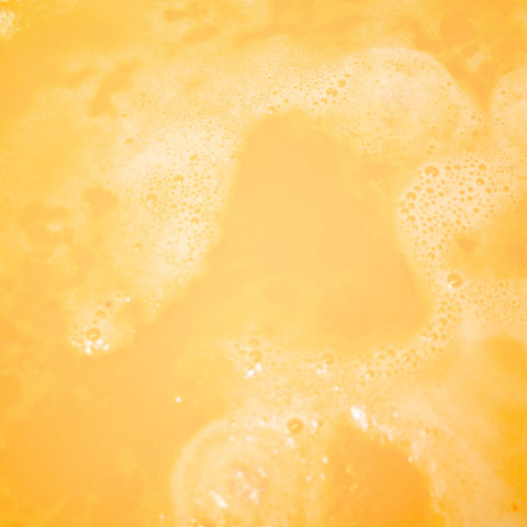 Bombe de bain artisanale Dino – Raisin galactique | Effervescente, colorée et hydratante