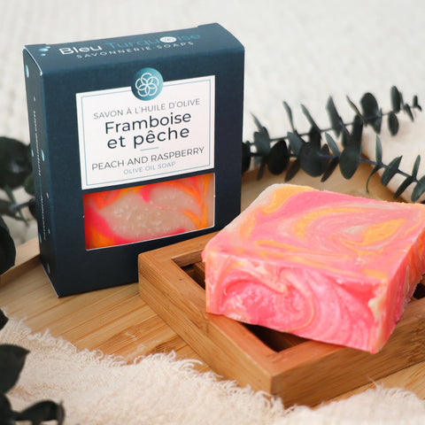 Savon naturel fruité Framboise et pêche hydratant et doux pour la peau