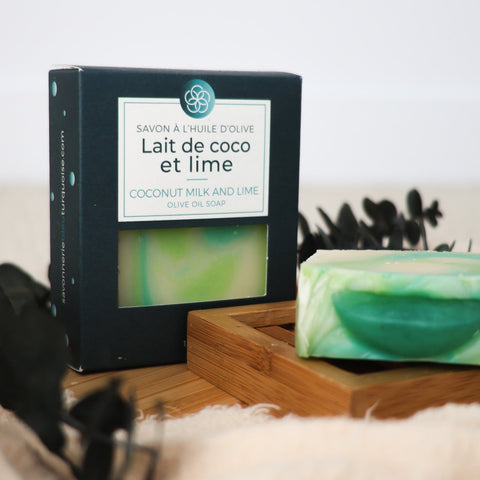 Savon naturel fruité Lait de coco lime hydratant et doux pour la peau