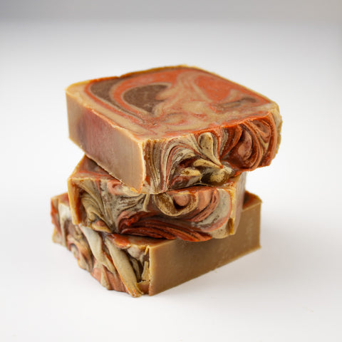 Savon artisanal Pain d’épice caramel fait main au Québec